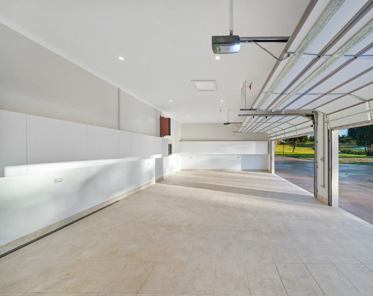 Garage storage cabinets Ascot QLD
